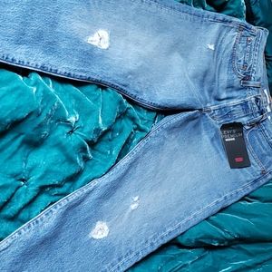 NWT Levi’s Wedgie Size 30